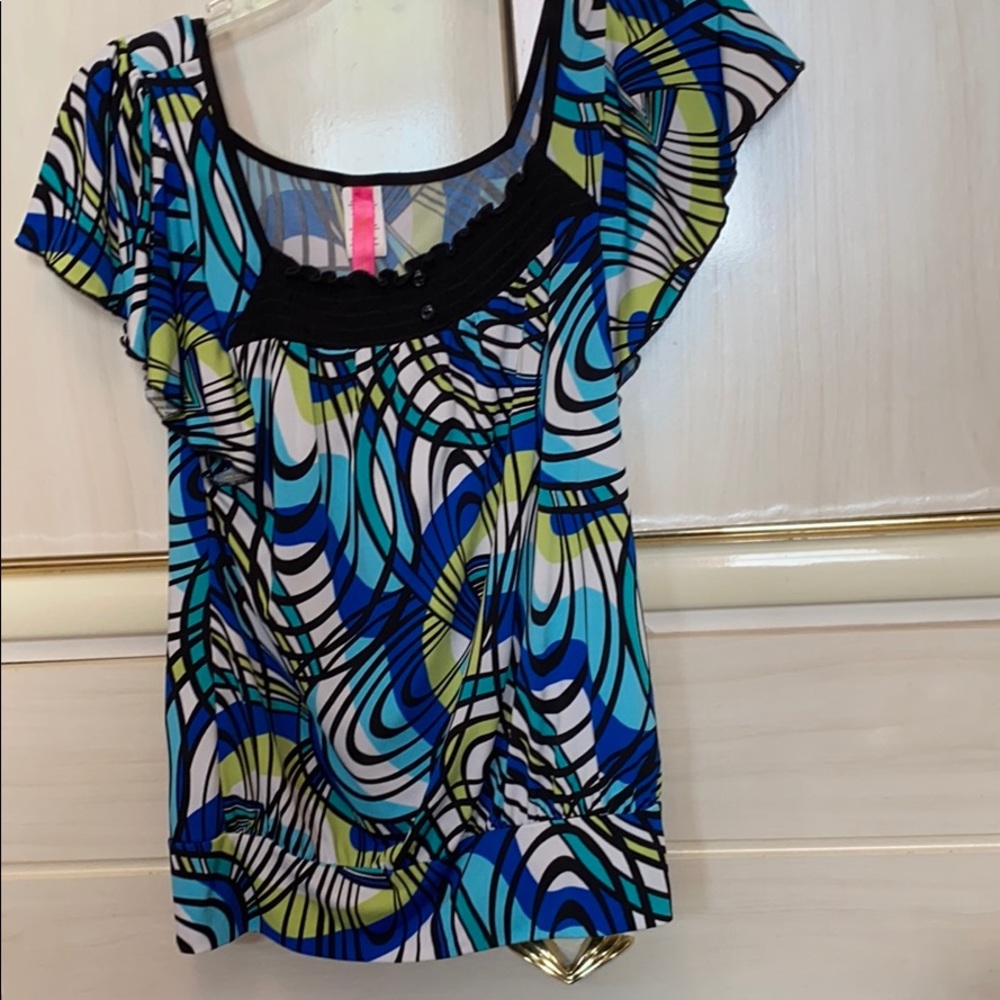 Flutter sleeve top y2k